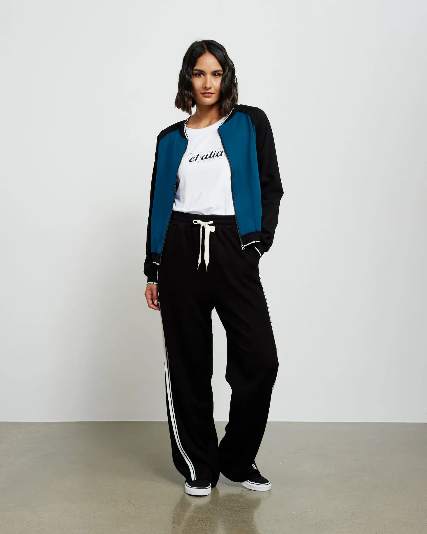 Et Alia Betty Bomber