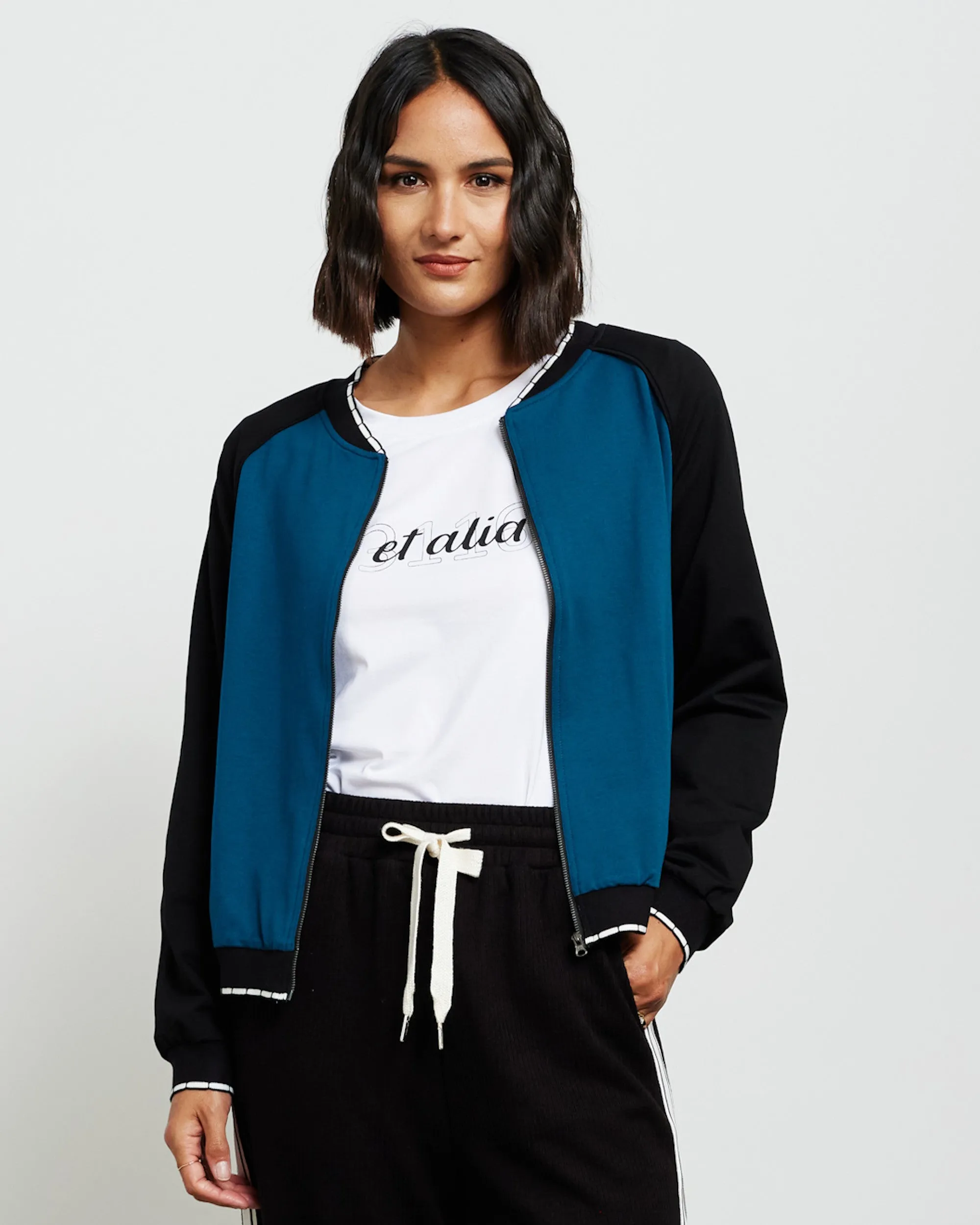 Et Alia Betty Bomber