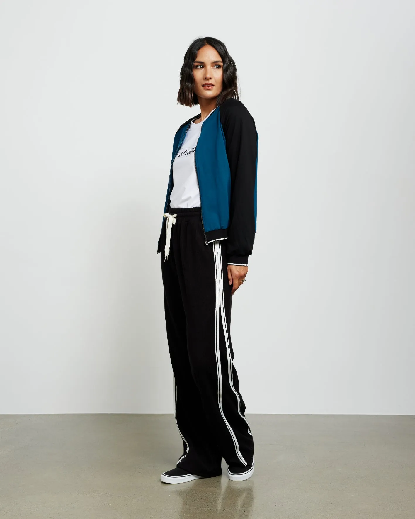 Et Alia Betty Bomber