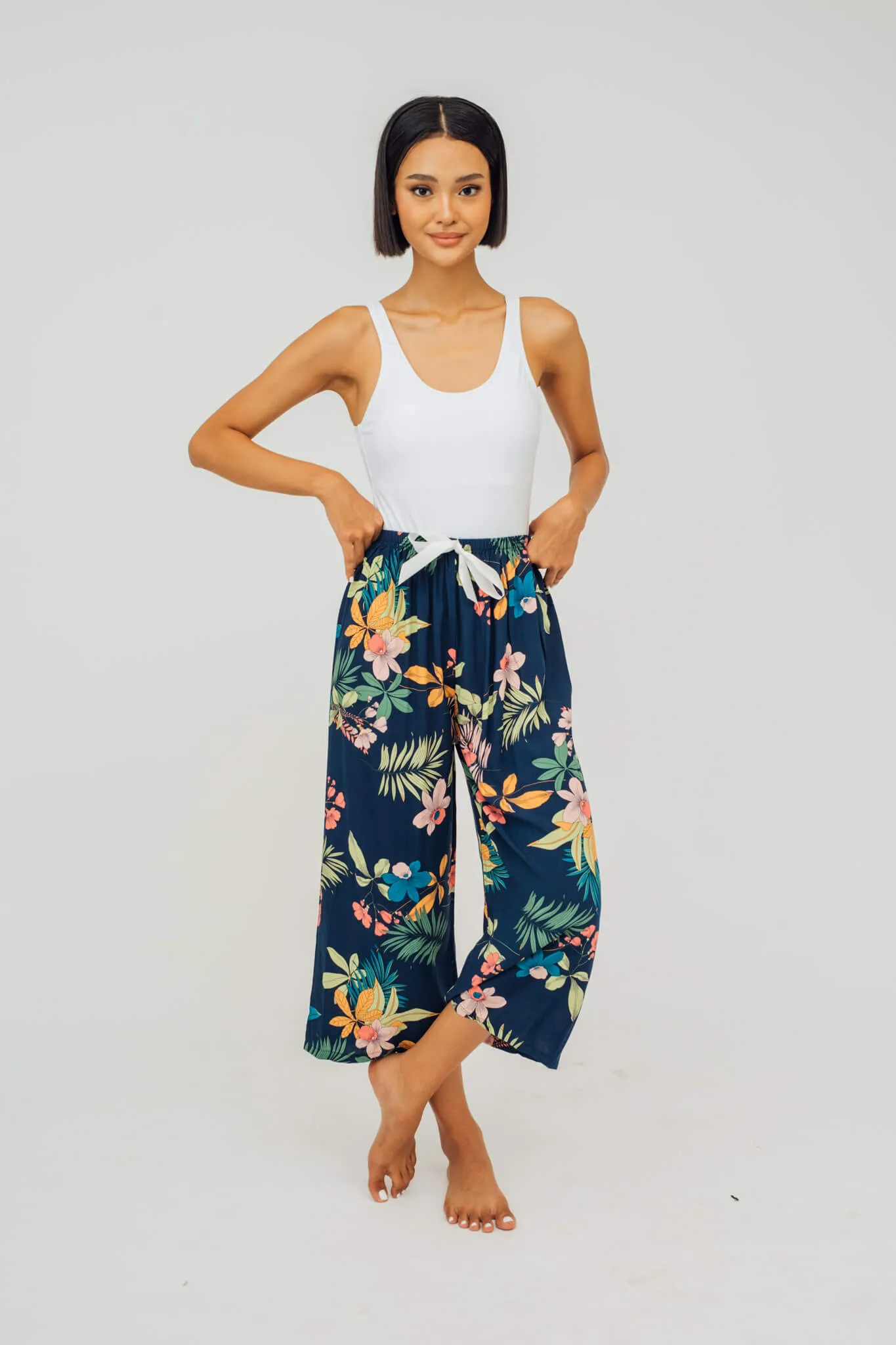 Jamina Tropical Print Tie-Waist Culottes