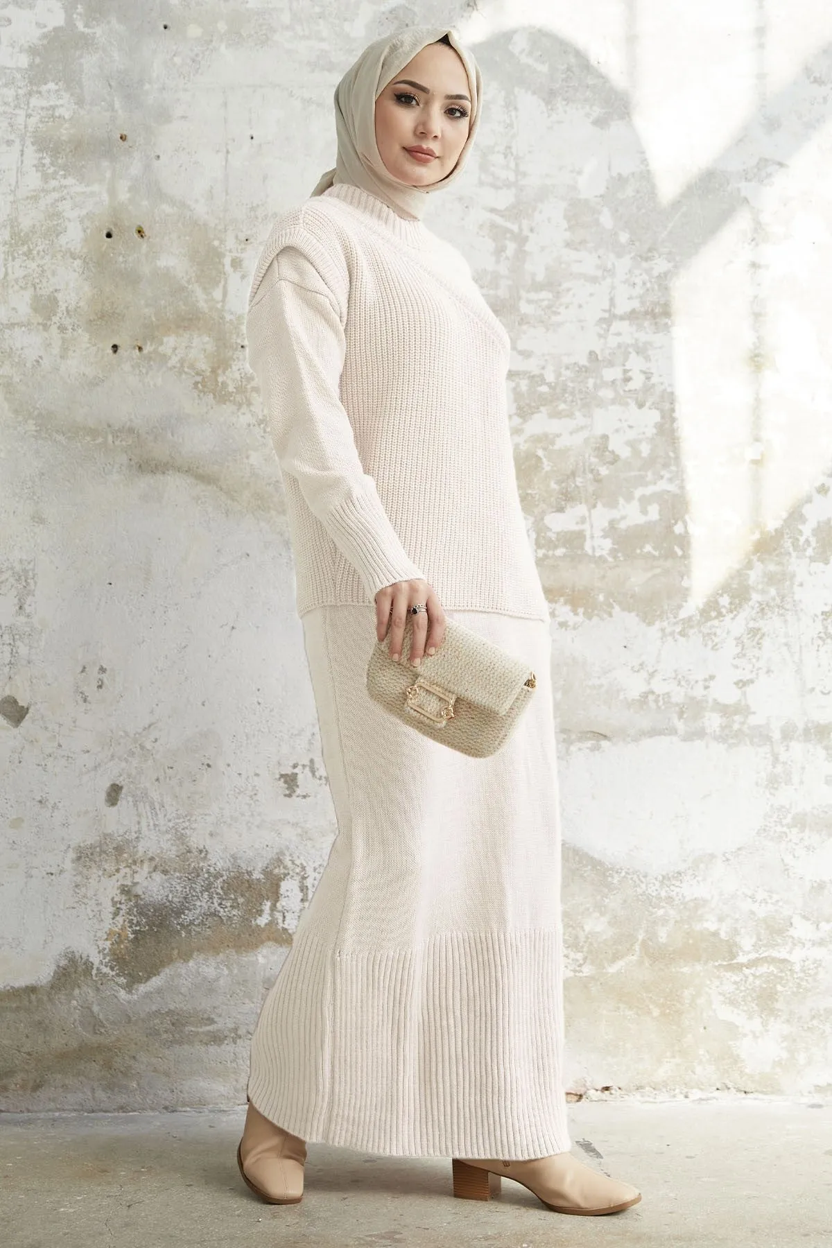MDS Women Knitted Dress with Belted Sweater - White - Huntington Beach