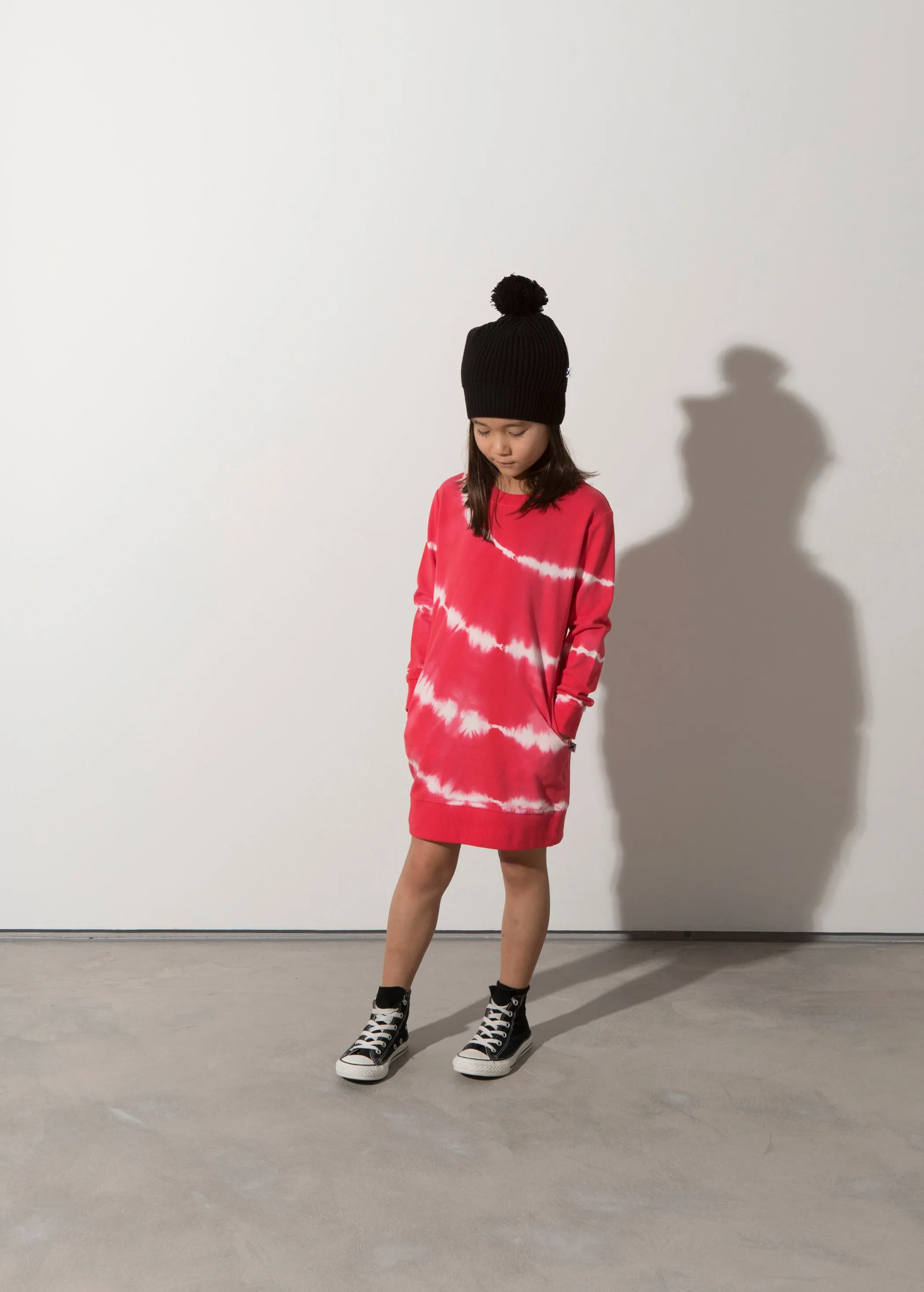 Minti Marble Pocket Crew Dress - Cherry