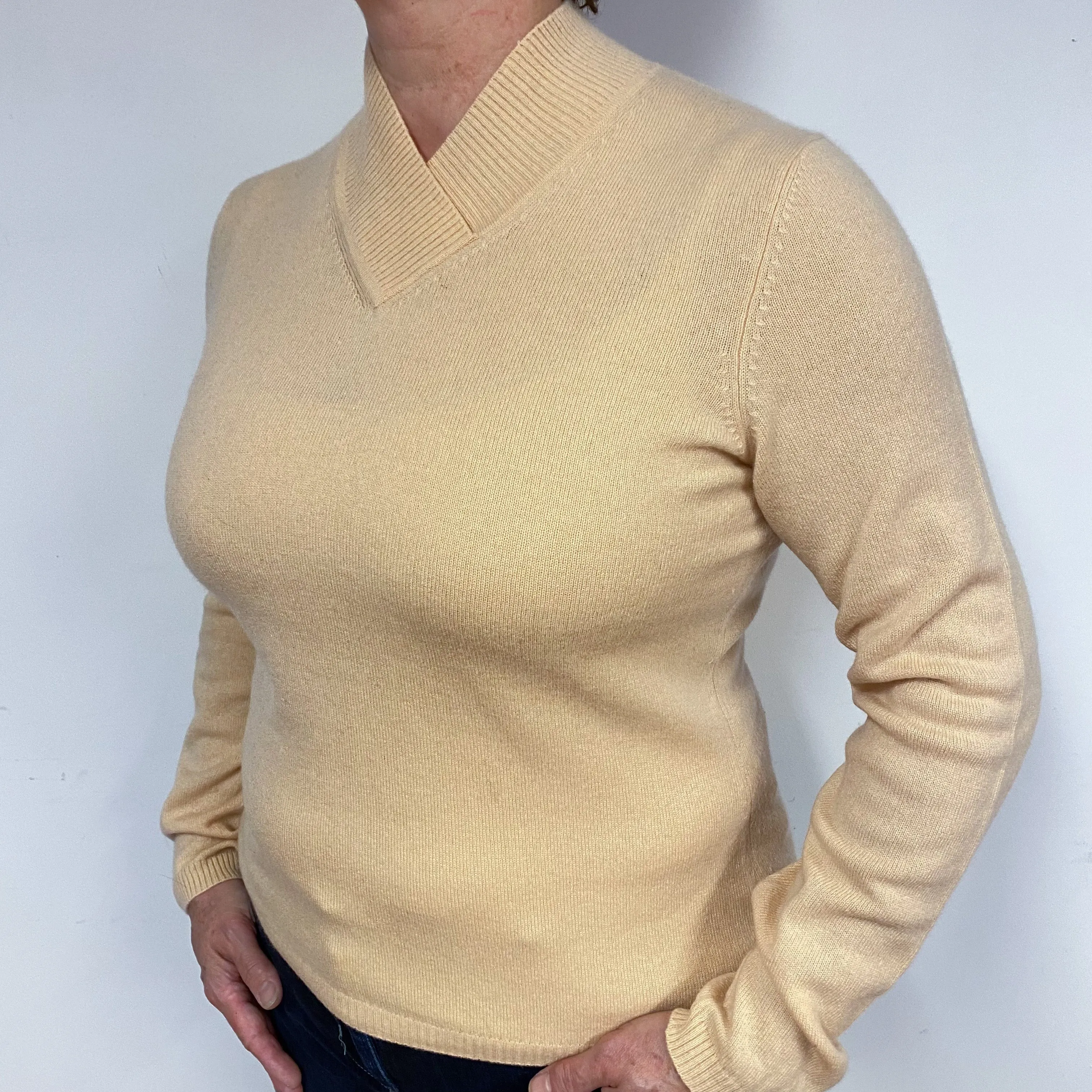 Pale Apricot Cashmere V-Neck Jumper Large