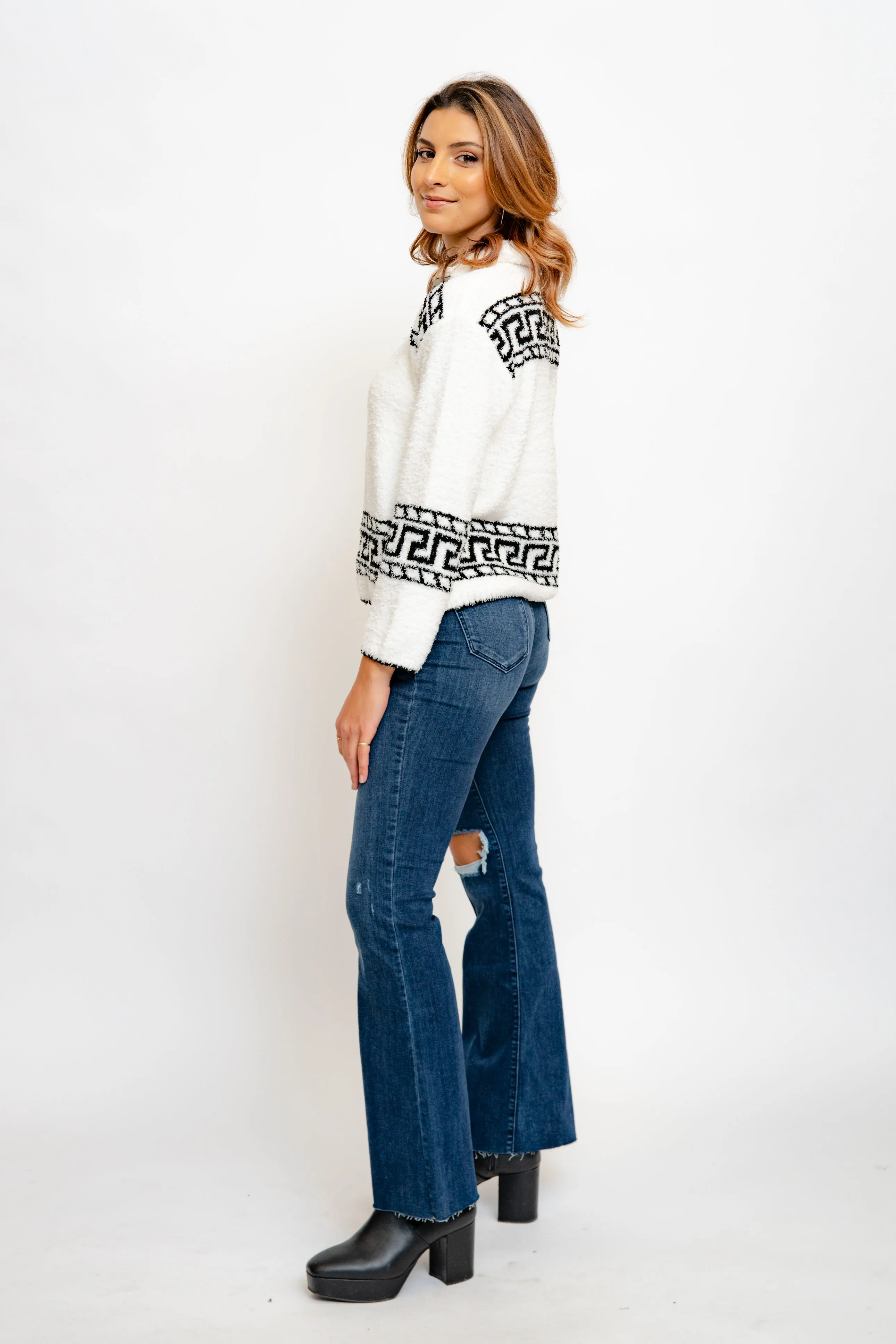 VIOLA SWEATER