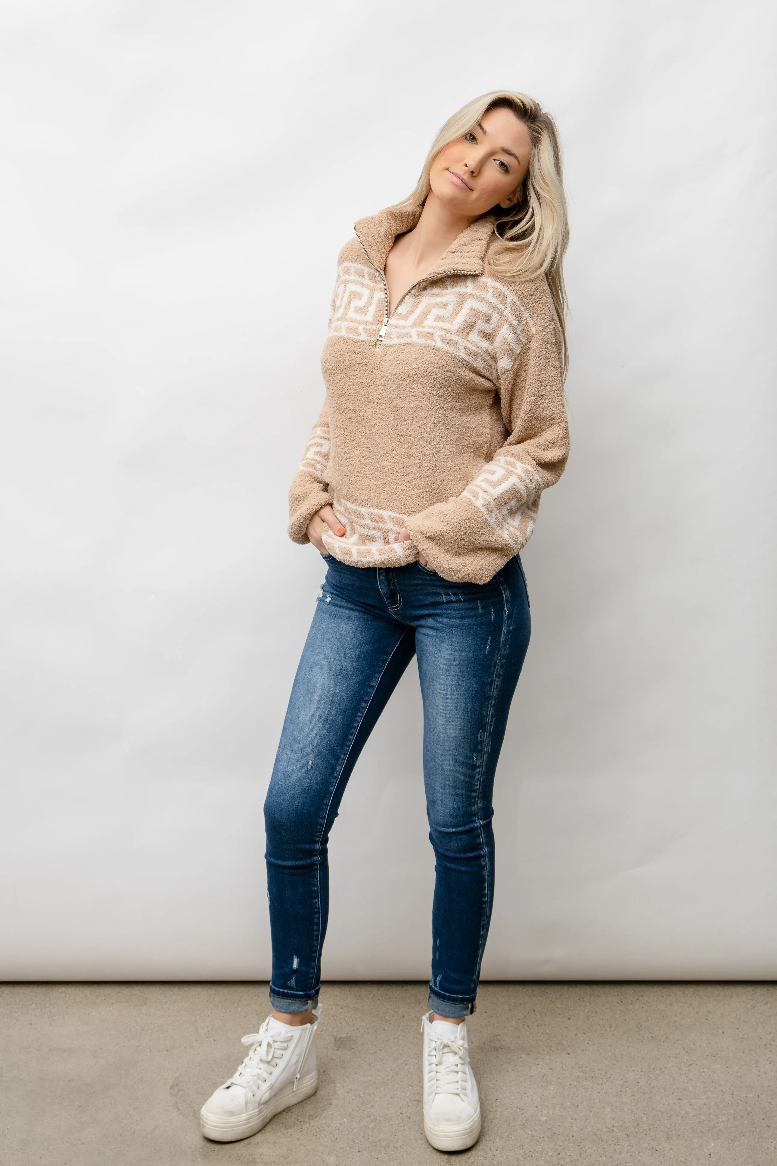VIOLA SWEATER