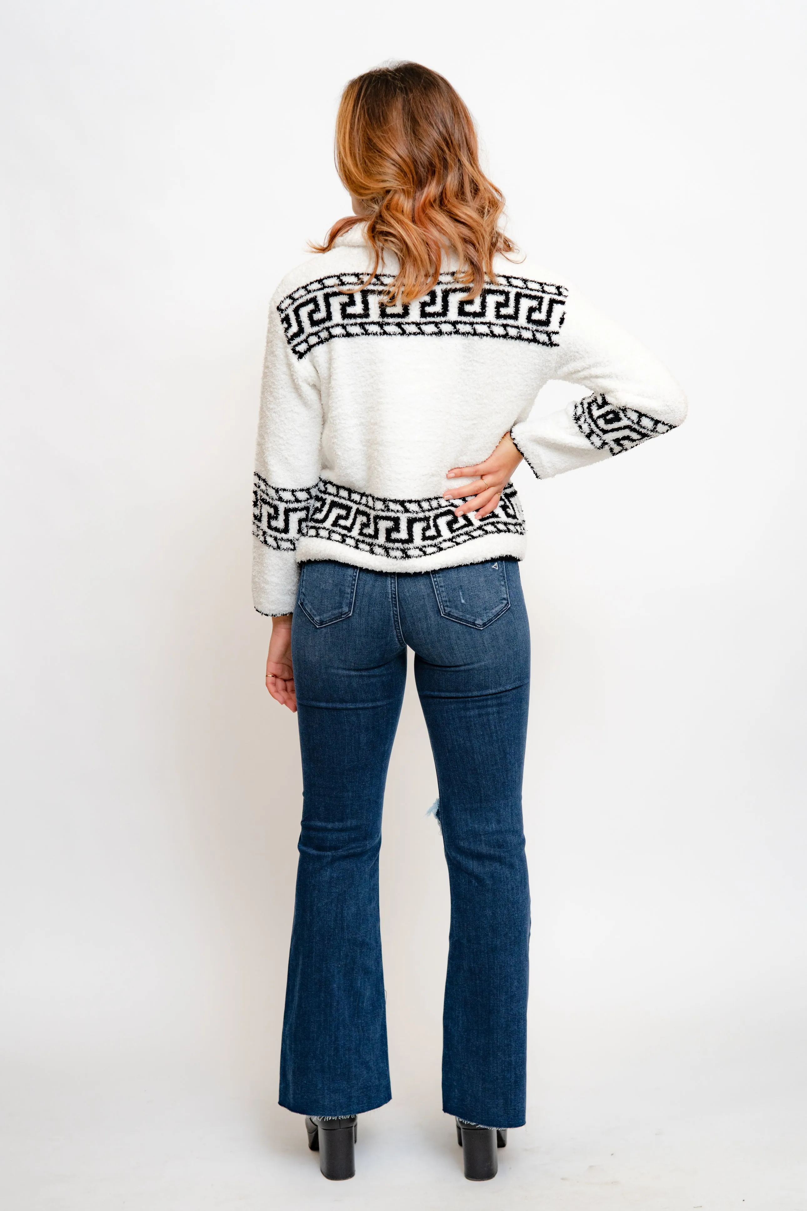 VIOLA SWEATER