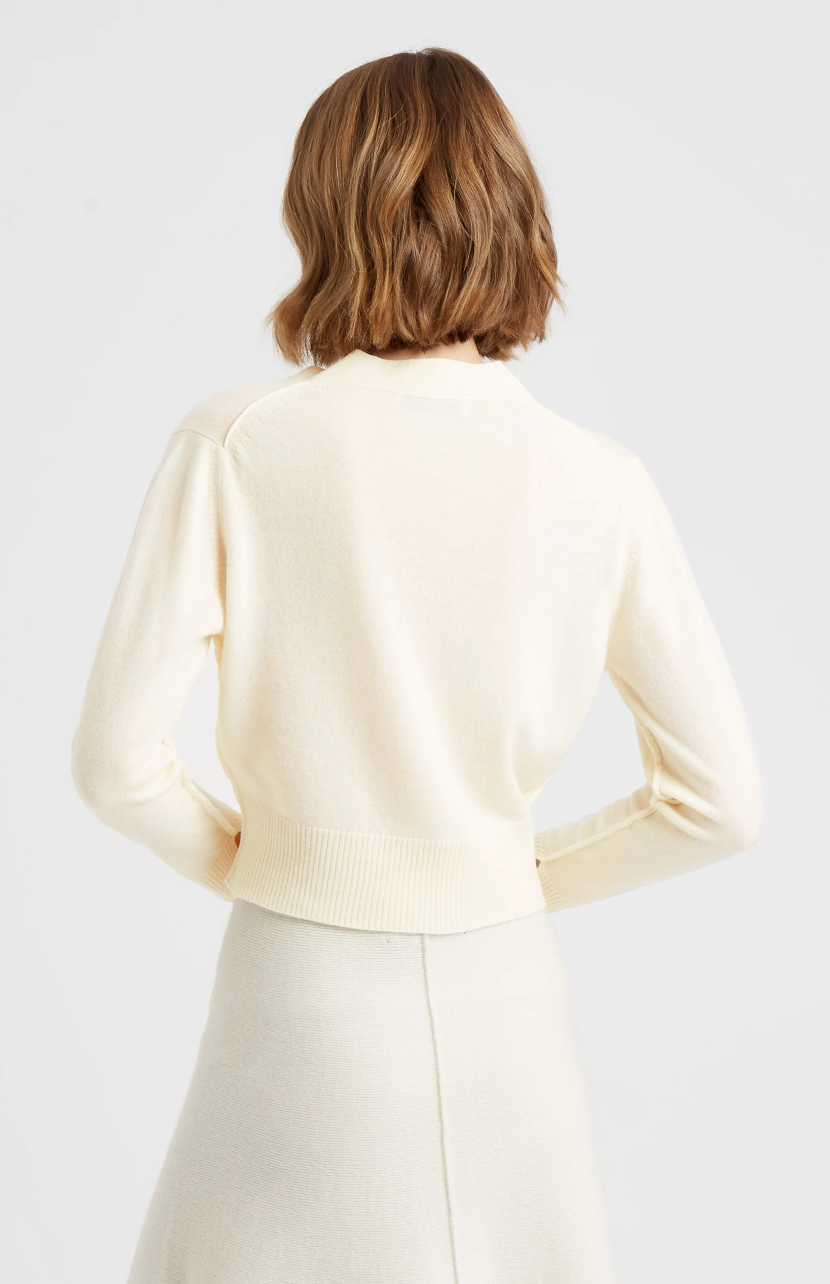 Women's Cropped Cashmere Cardigan In Off White