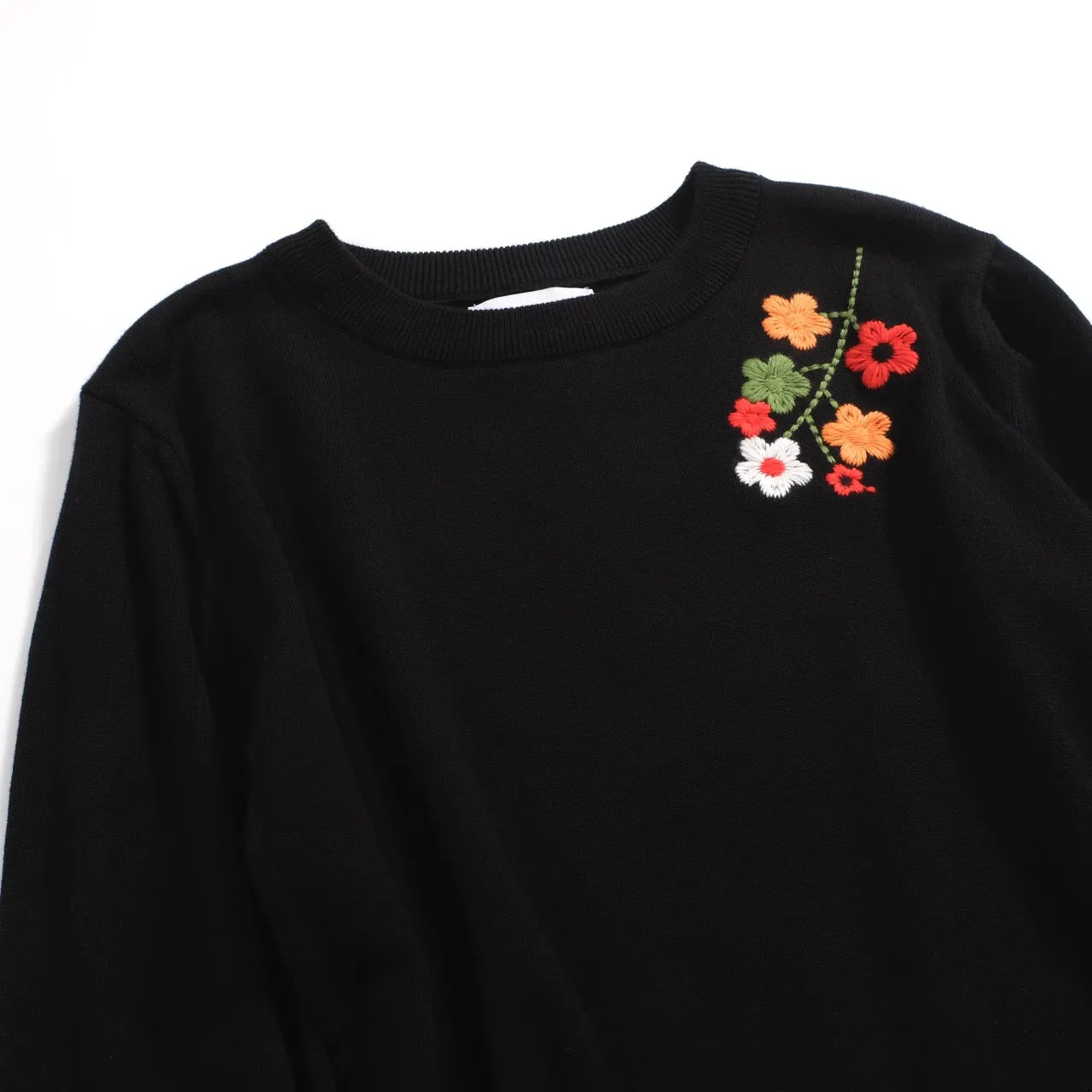 Women's vintage embroidered floral sweater